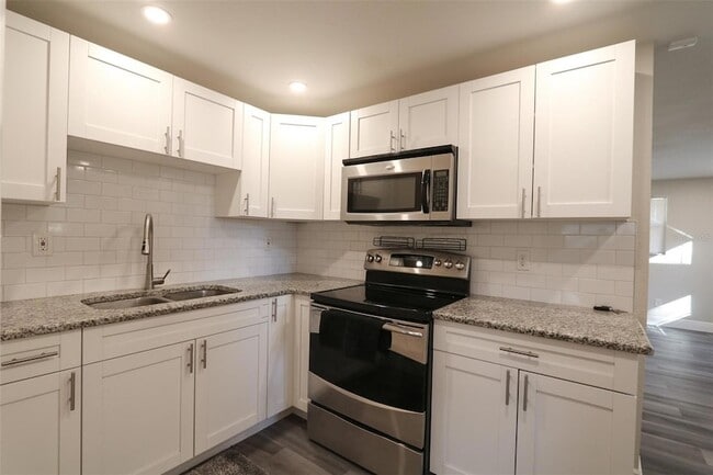 Photo - 2706 E 99th Ave