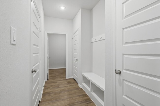 Photo - 26123 Emory Holw Dr