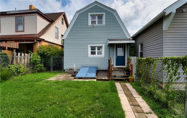 Photo - 217 Martsolf Ave