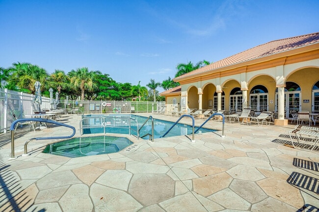 Photo - 15430 Bellamar Cir Unit SI ID1385826P