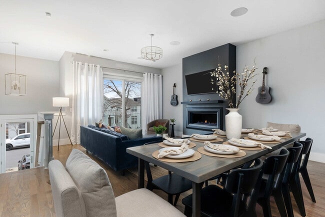 Photo - 917 Southside Pl Unit ID1043947P