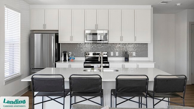 Photo - 2500 9th Ave SW Unit 220.1406498