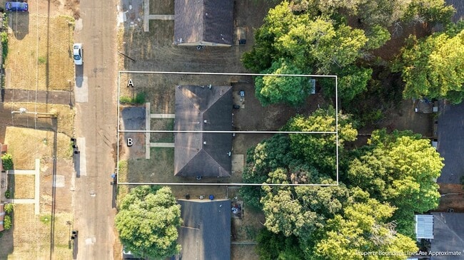 Photo - 309 Blake Dr