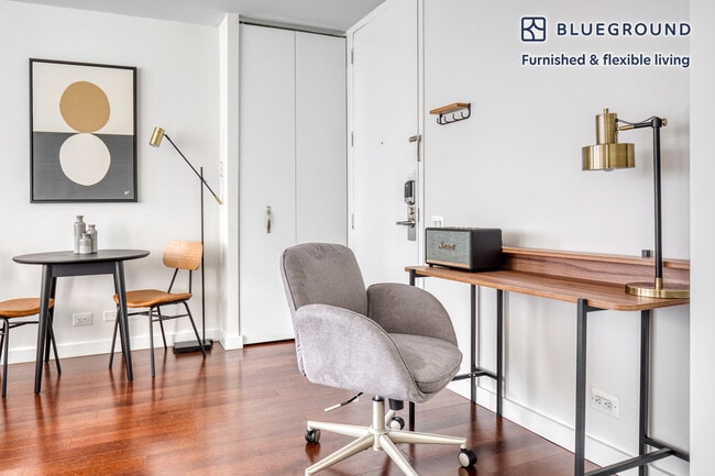 Photo - 606 1st Ave. Unit FL8-ID696