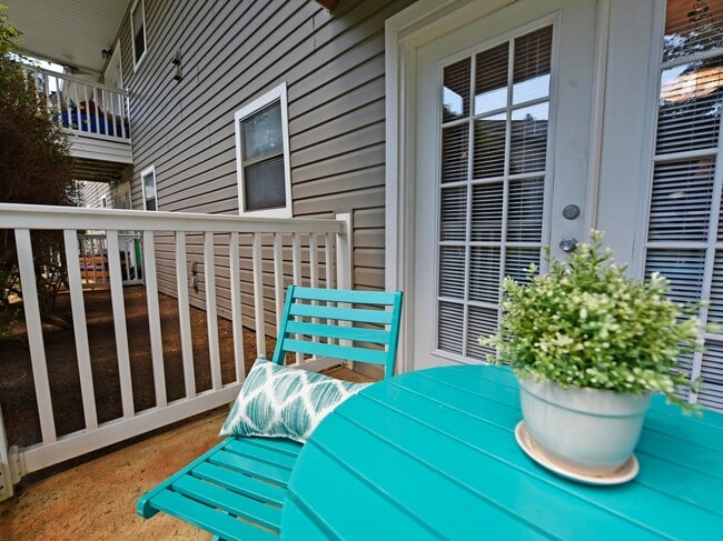 Private Patio/Balcony - Copper Pointe