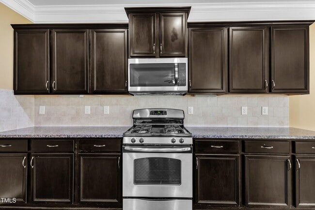 Photo - 211 Westgrove Ct