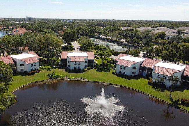 Photo - 655 Windsurf Ln Unit SI ID1386168P