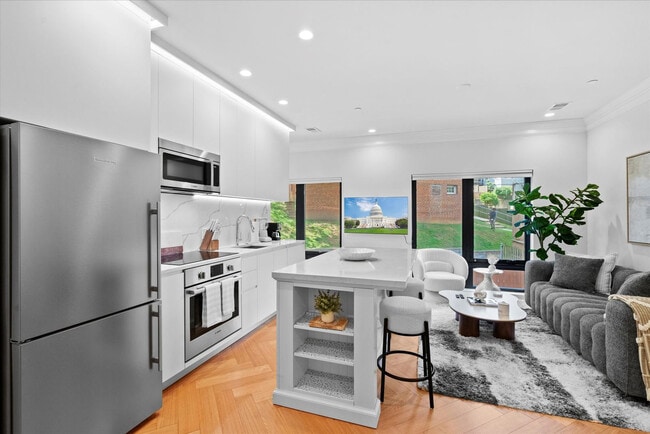 Photo - 2634 39th St NW Unit SI ID1587668P