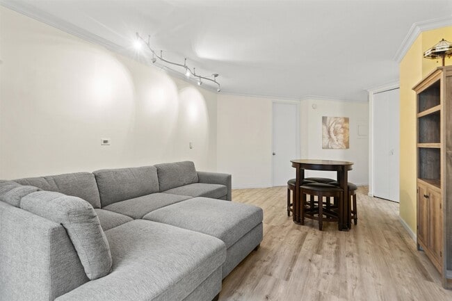 Building Photo - 7004 JFK Blvd E