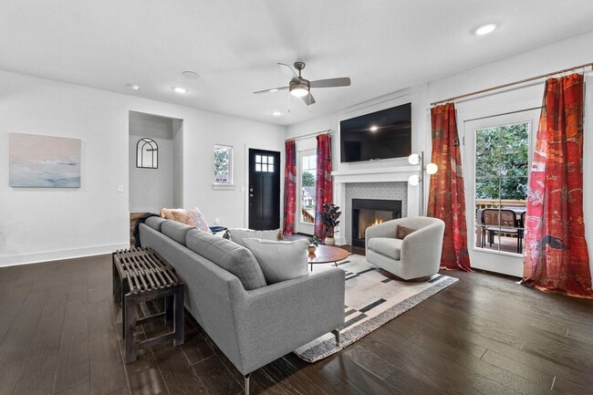 Photo - 393 N Ainsley Loop Unit ID1221838P