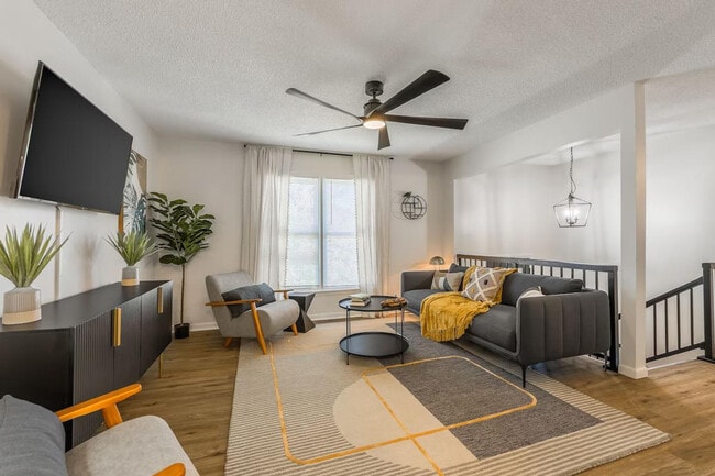 Building Photo - 7105 Chas Dr Unit ID1332858P