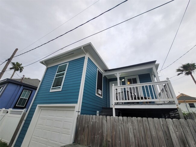 Building Photo - 1623 Avenue N Unit GA-REAR