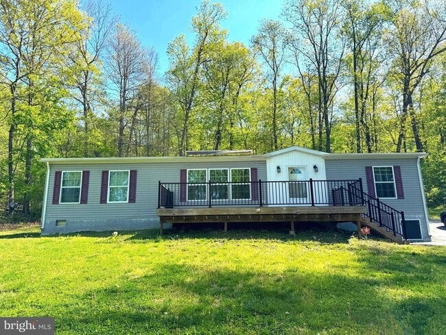 Building Photo - 57 Woodside Dr