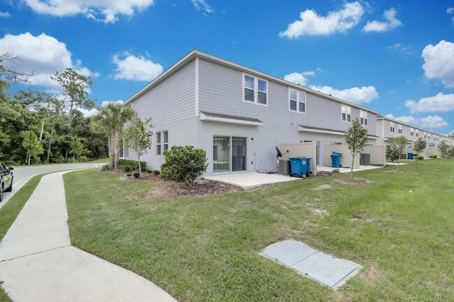 Photo - 3010 Canary Ave