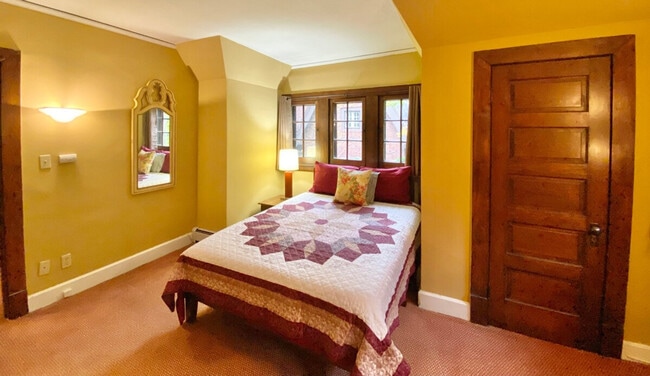 Photo - 2632 Wellington Rd Unit ID1057677P