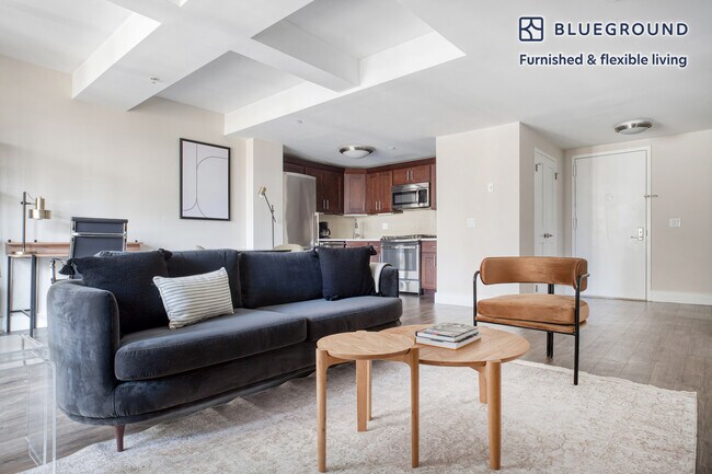 Photo - 354 E 91st St