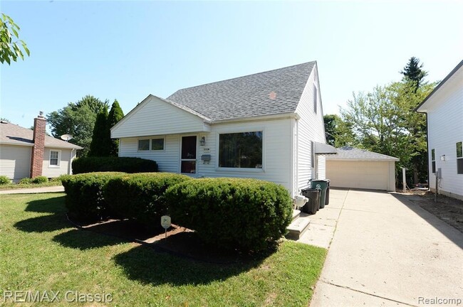 Photo - 3534 Woodland Ave