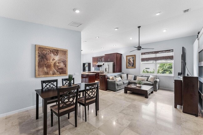 Photo - 7076 Middlebury Dr