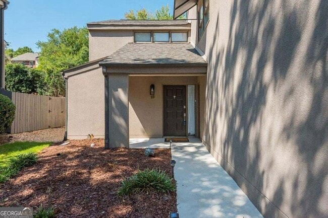 Photo - 2914 Lenox Rd NE