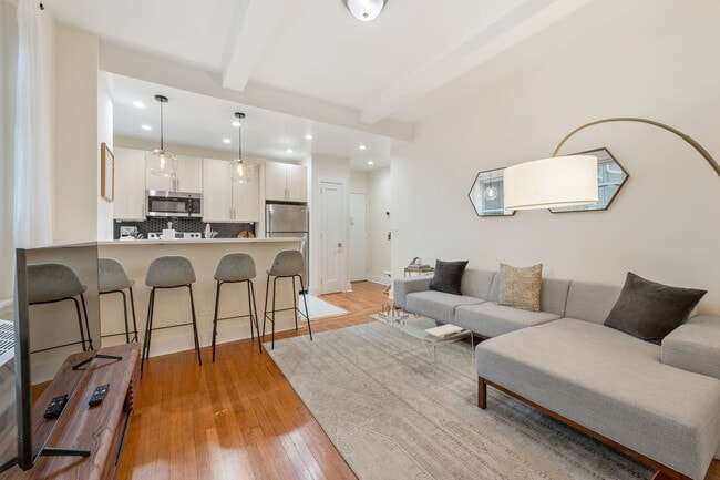 Building Photo - 151 E 80th St Unit ID1271255P