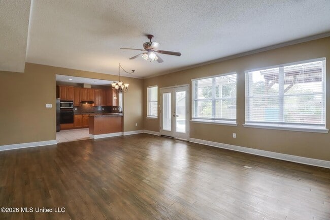 Photo - 2073 Stone Bridge Dr