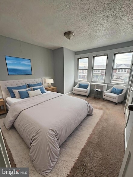 Photo - 841 Bridge St