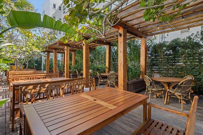 Photo - 1700 Alton Rd Unit ID1343792P