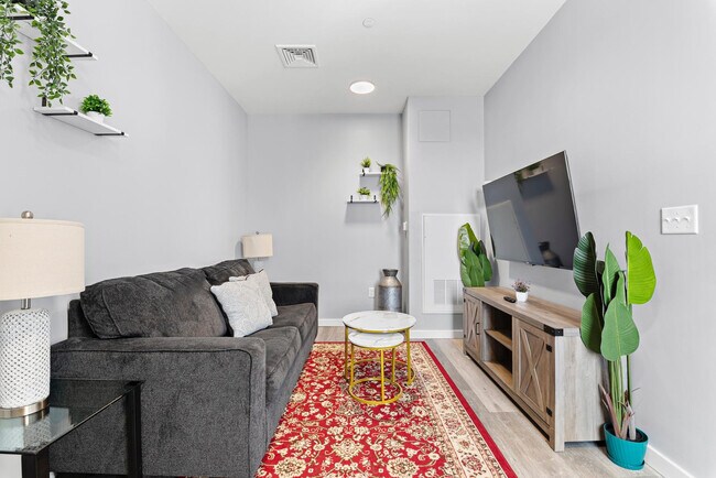 Photo - 95 Broadway-SI ID1240270P Unit SI ID1240270P