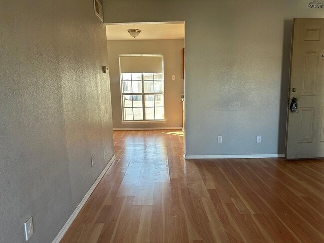 Photo - 4110 Faith Rd