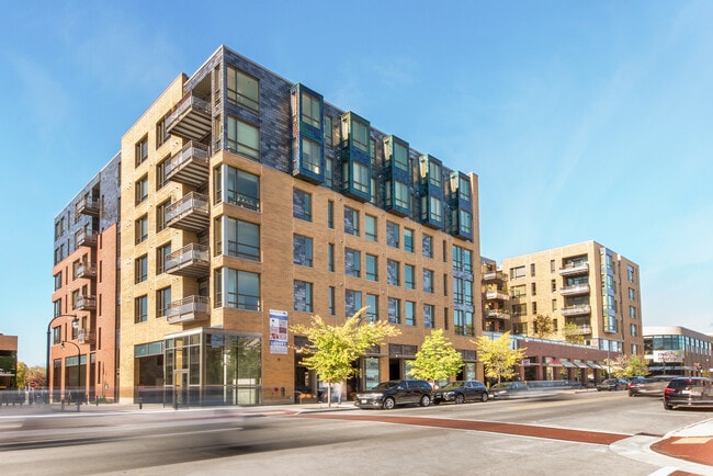 Exterior - LightHorse 4041