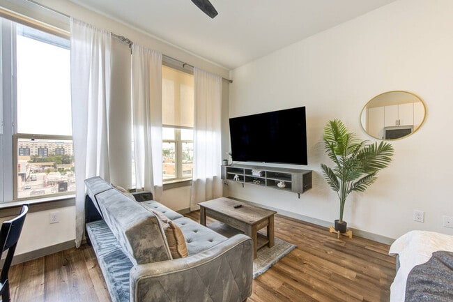 Photo - 1111 Shepherd Dr Unit SI ID1380758P