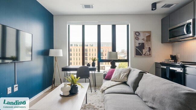 Photo - 318 W Corporation St Unit 1-216.1408470