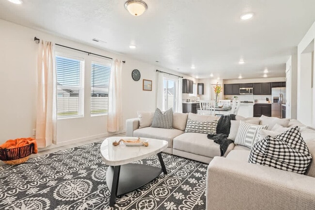 Photo - 10390 Crystal Ridge Dr Unit ID1250621P