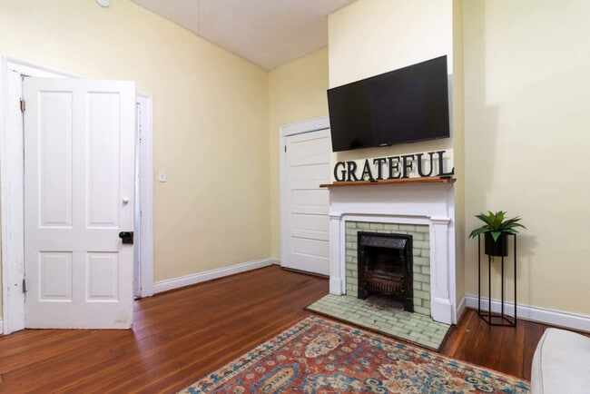 Building Photo - 737 3rd Ave Unit SI ID1043441P