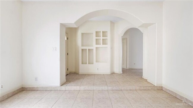 Photo - 2013 Agua Fina Ave