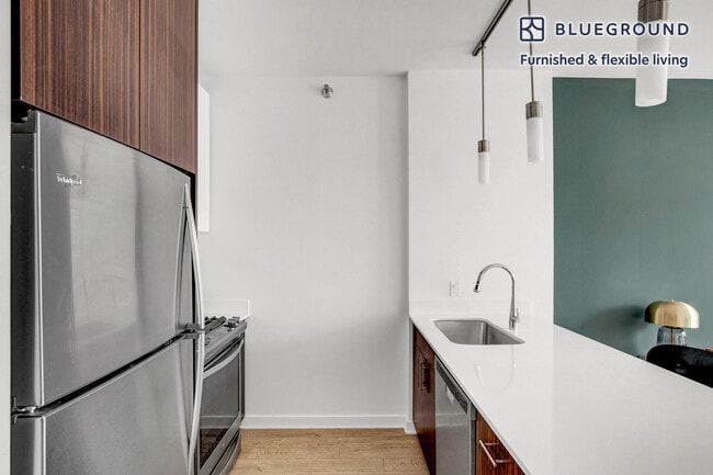 Photo - 201 N Garland Ct Unit FL28-ID226