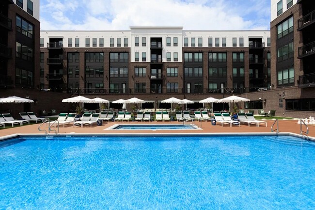 Building Photo - Essex