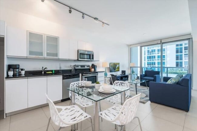 Photo - 6551 Collins Ave Unit ID1039987P