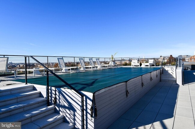 Building Photo - 1625 Eckington Pl NE Unit 610