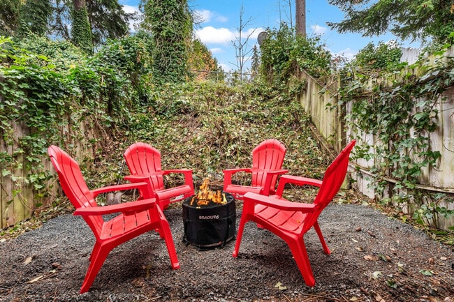 Photo - 5233 188th St SW Unit ID1337422P