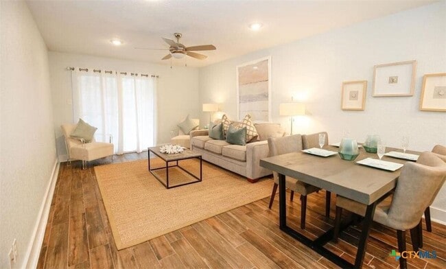 Photo - 104 Cove E Unit 107