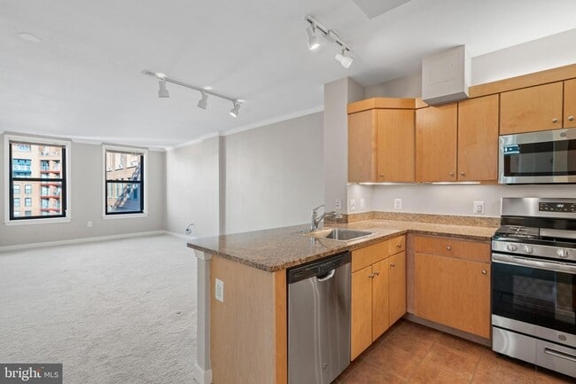 Building Photo - 631 D St NW Unit 1037