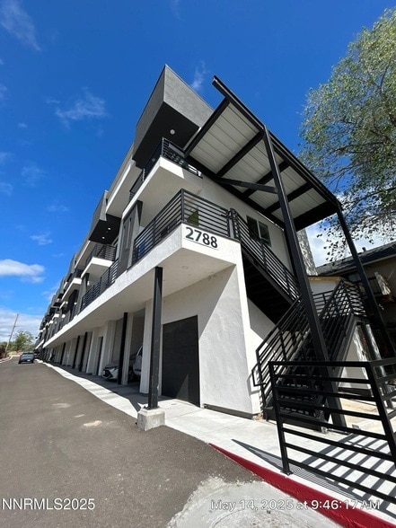 Building Photo - 2788 Plumas St