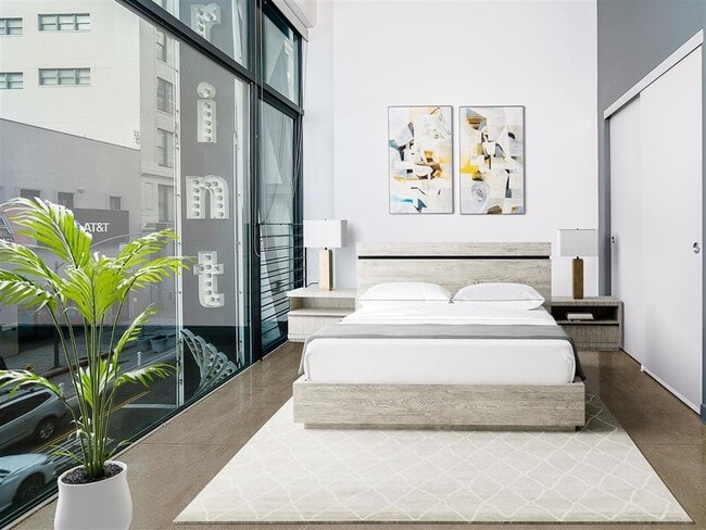 Photo - The Broadway Lofts