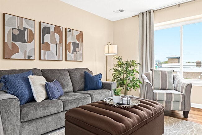 Photo - 18369 Sharon Ln Unit ID1032363P