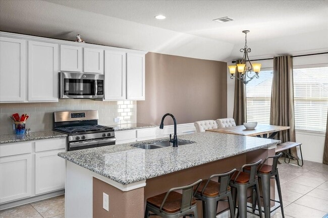 Photo - 5813 Casstello Dr