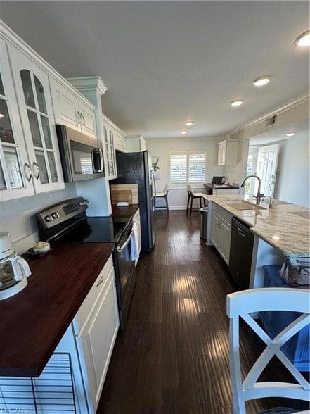 Photo - 5975 Bloomfield Cir