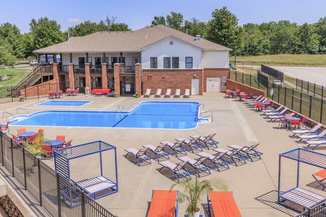 Orchard Park Apartments Pool - Orchard Park Apartments