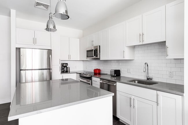 Photo - 449 Canal St Unit FL4-ID1223