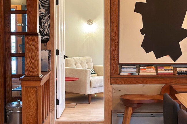 Photo - 155 Swart St Unit SI ID1492976P